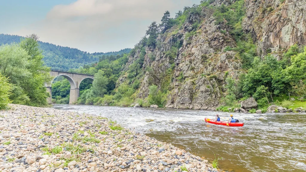 canoe-de-beaux-lents-demain